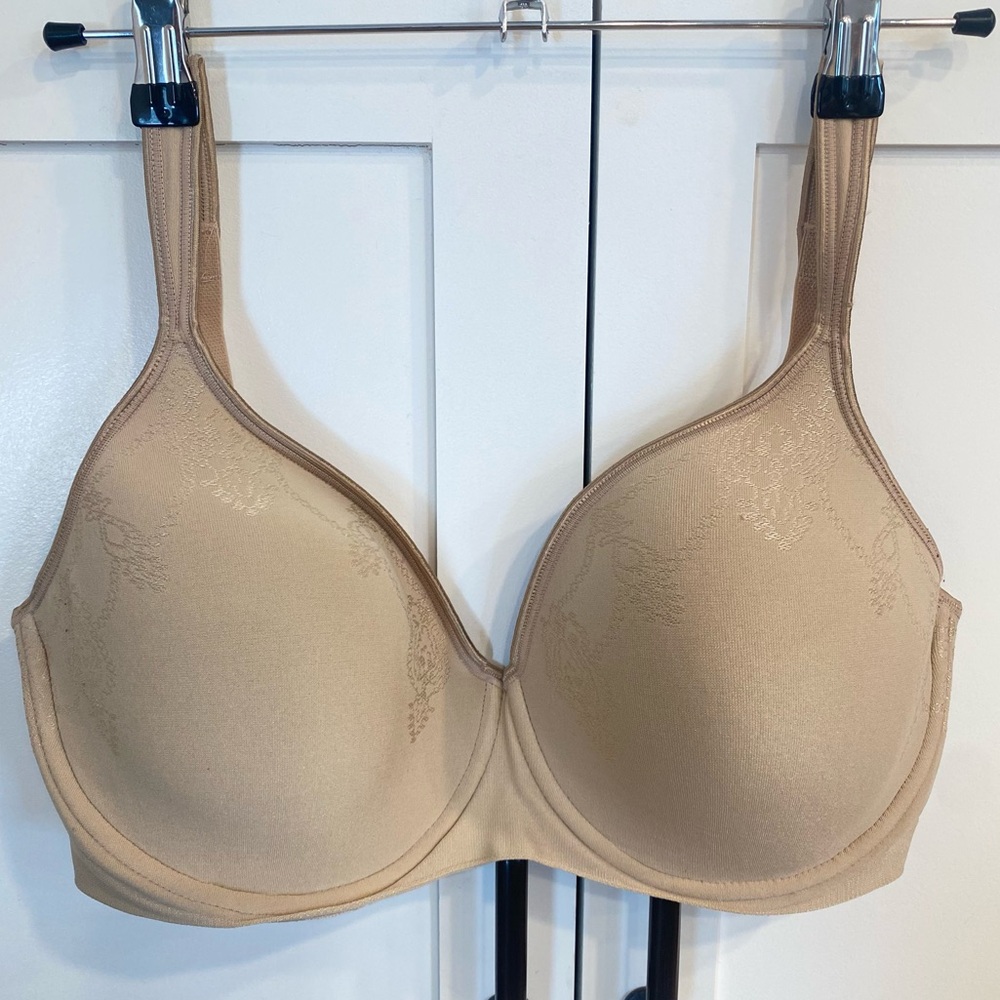 Bali Tan Bra Large 3388 Underwire Lined Cups Light Padding